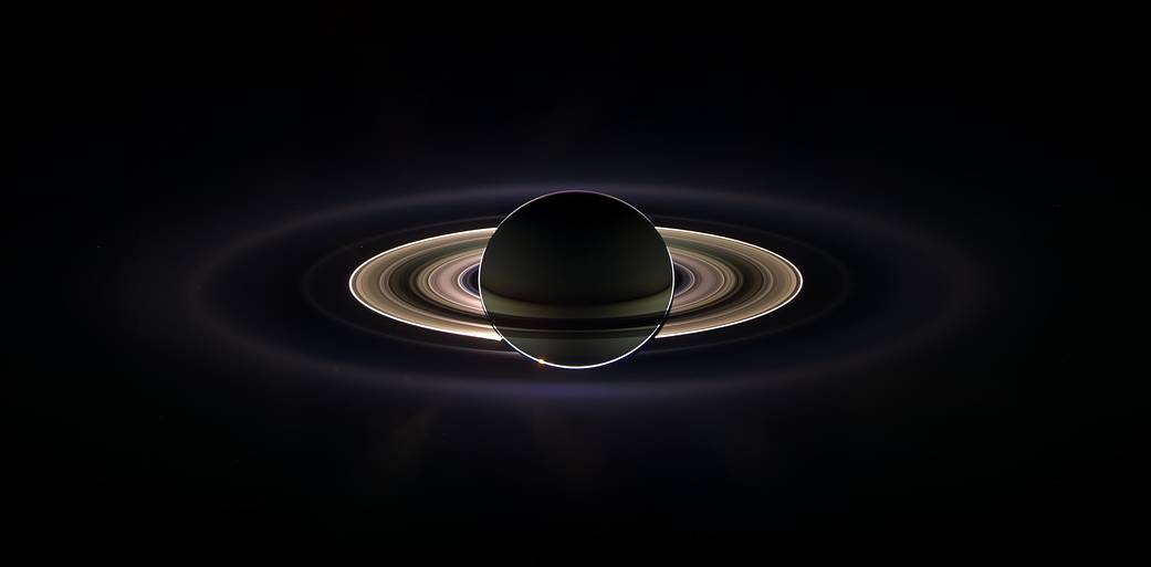inSpace Forum: Aleya pamyati: luchshie kadryi, otsnyatyie stantsiey Cassini 9